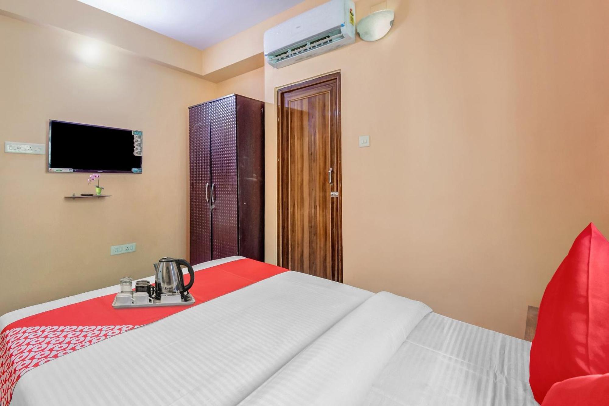 Hotel O Prasad Inn Колката Екстериор снимка