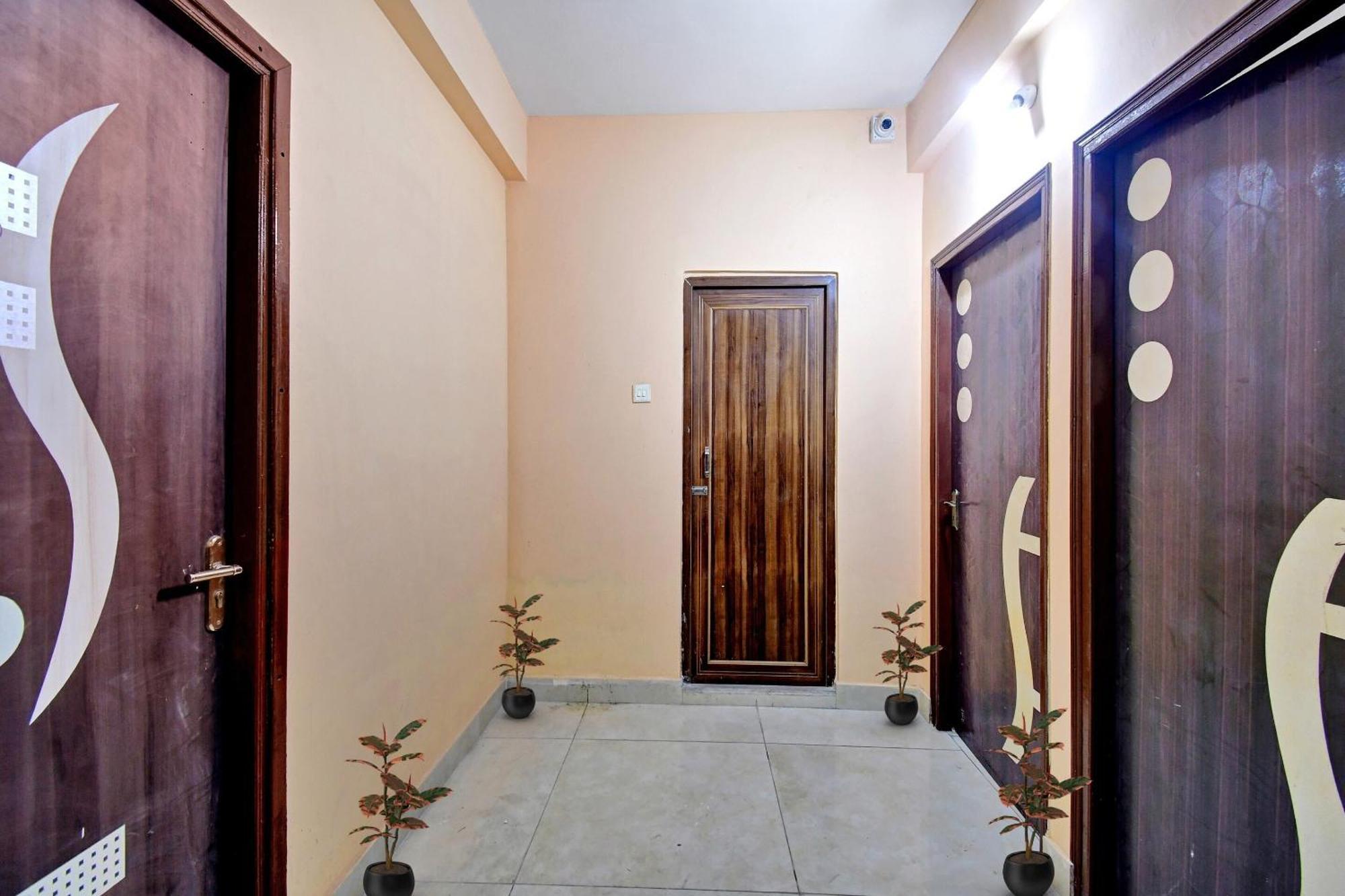 Hotel O Prasad Inn Колката Екстериор снимка